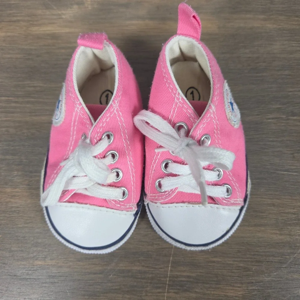 Converse Baby 1 Crib Shoe High Top Sneaker Polka Dot Sole Barbiecore Pink White